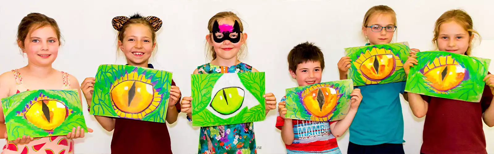 Realisticus Art Classes for Children Dragon Eye Drawing Lesson